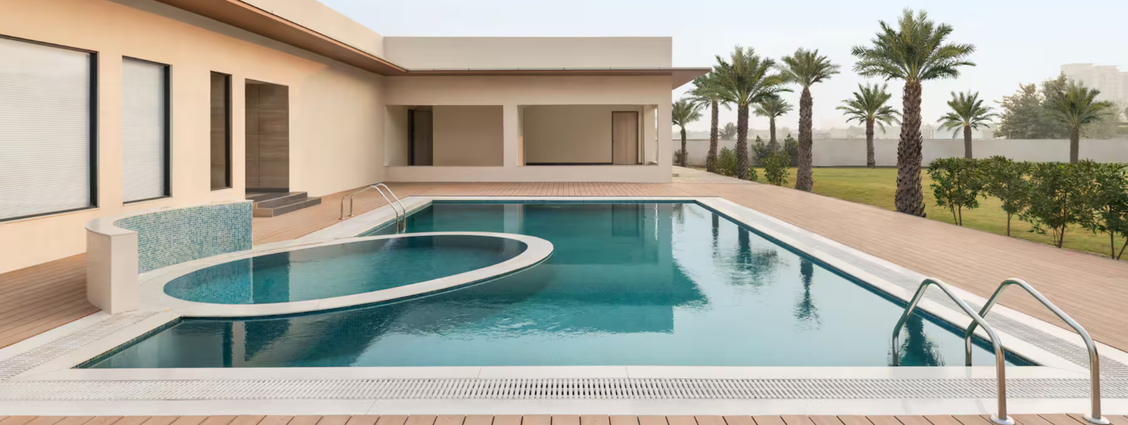 Outdoor <br>Swimming Pool
